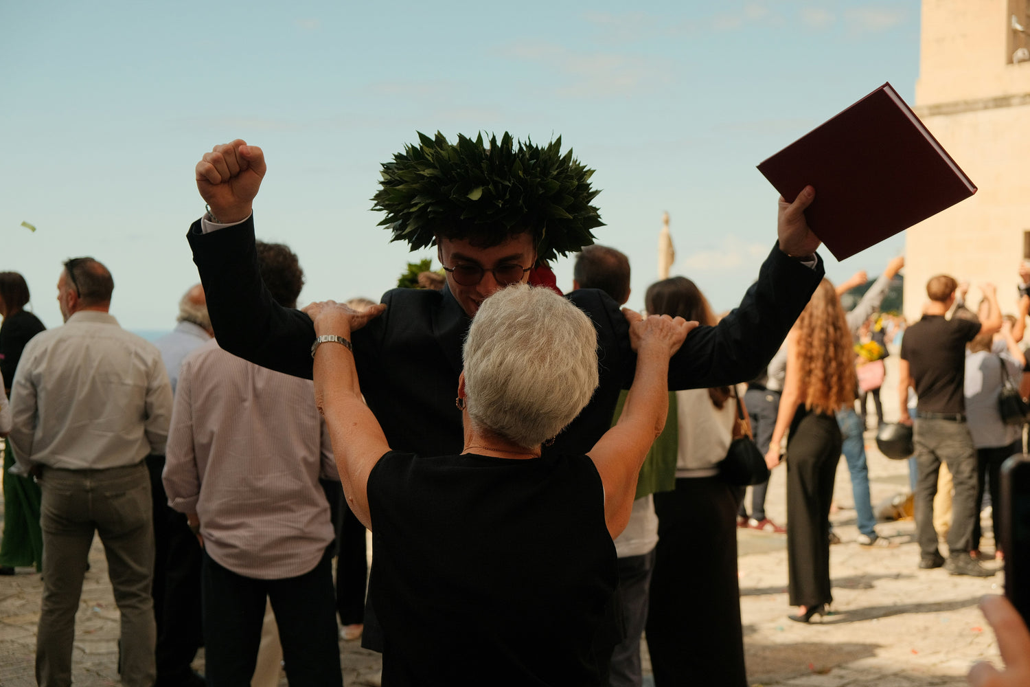 Regali per laurea: cofanetti regalo e carte regalo che fanno centro